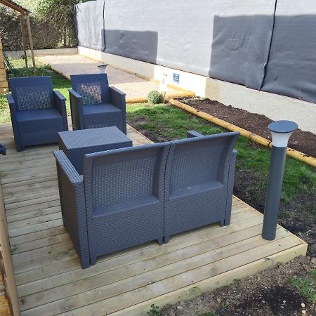 Cottage Calme Via Rhona Avec Piscine Chavanoz Zewnętrze zdjęcie